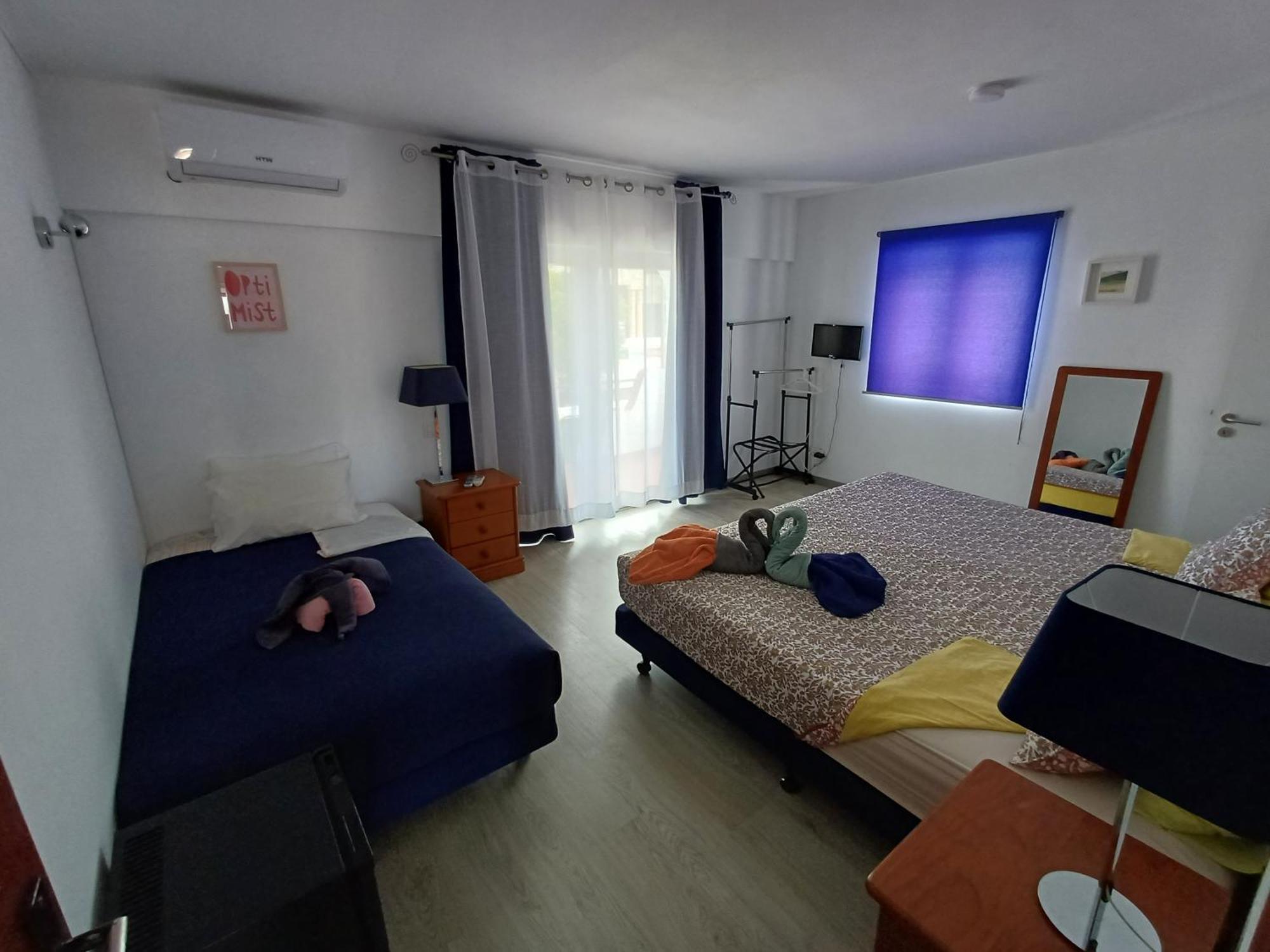 Guest House Casa Ramos On The Strip Albufeira Exterior photo